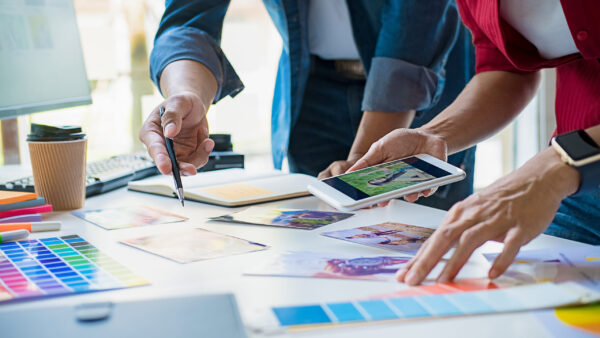 Paris Web Dev Design Concept Digital Marketing Seo